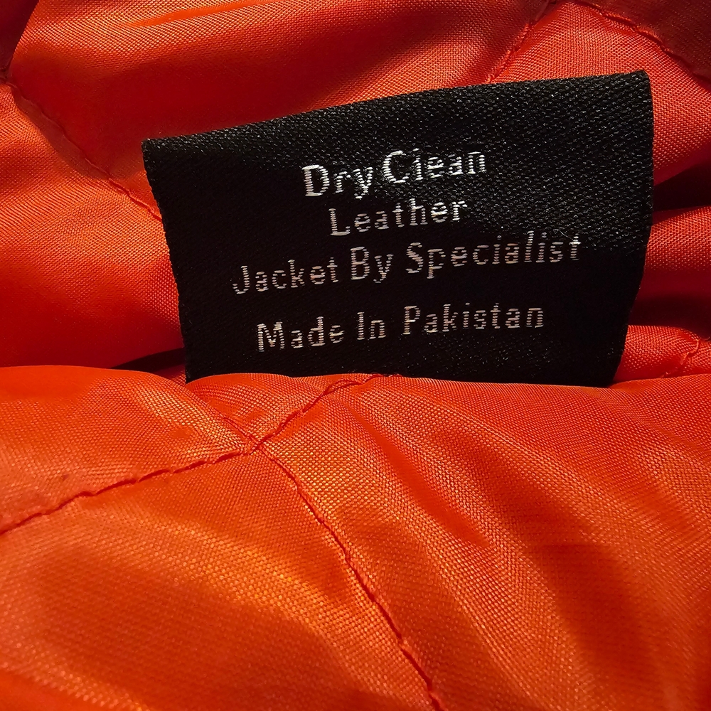 Straight To Hell: Comando Classic Black Leather B… - image 6